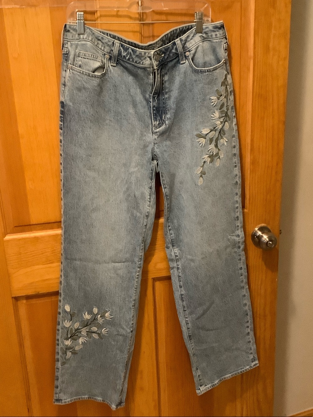 Lands' End Light Blue Straight-Leg Jeans with Floral Embroidery